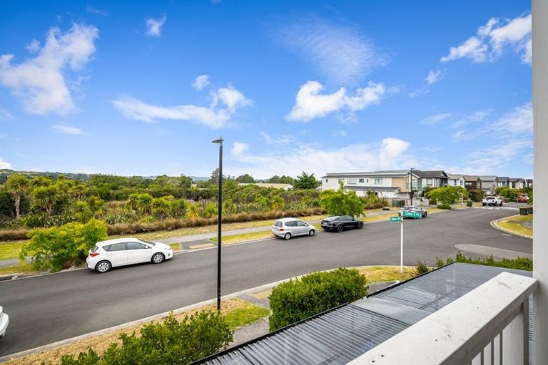 Photo of property in 24 Kopuru Road, Whenuapai, Auckland, 0618