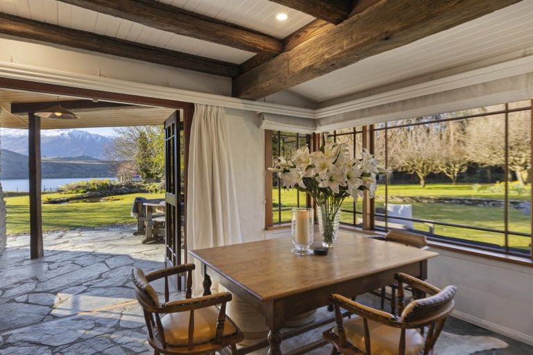 Photo of property in 11 Arrowtown-lake Hayes Road, Lake Hayes, Queenstown, 9371