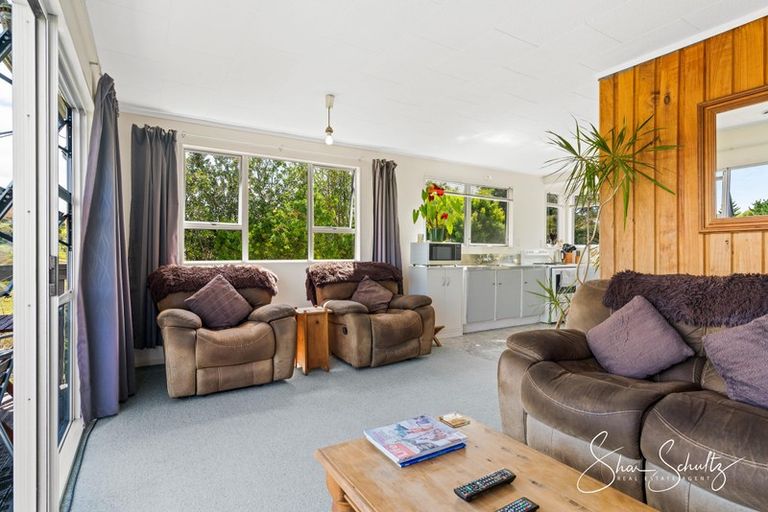 Photo of property in 1111 Whakapirau Road, Whakapirau, Maungaturoto, 0583