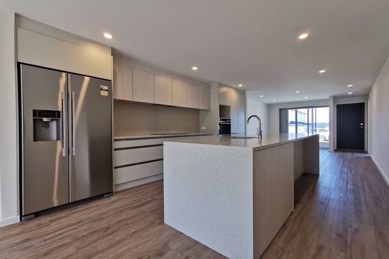 Photo of property in 25 Gunn Way, Hobsonville, Auckland, 0616