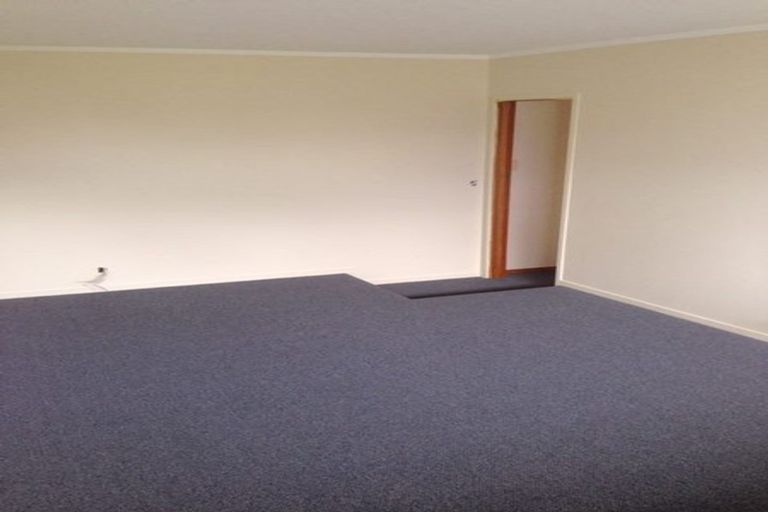 Photo of property in 3/54 Titirangi Road, New Lynn, Auckland, 0600