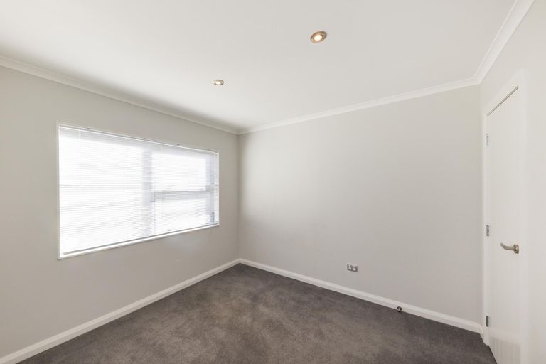 Photo of property in 28a South Street, West End, Palmerston North, 4410