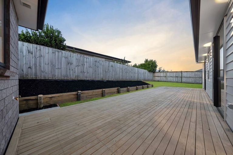 Photo of property in 204 Helenslee Road, Pokeno, 2472