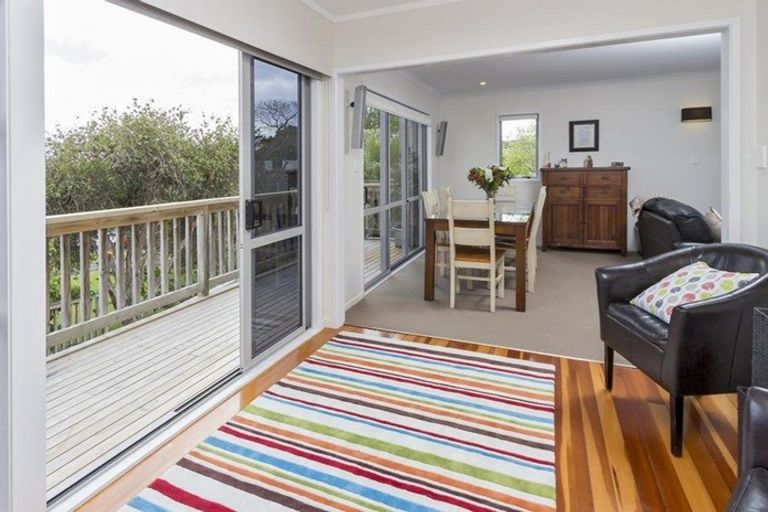 Photo of property in 10 Juliet Avenue, Howick, Auckland, 2014
