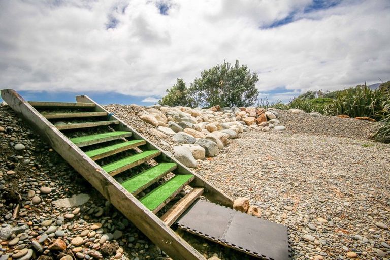 Photo of property in 106a Torea Street, Granity, 7823