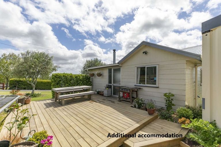 Photo of property in 69 Puke Road, Kumeu, 0891