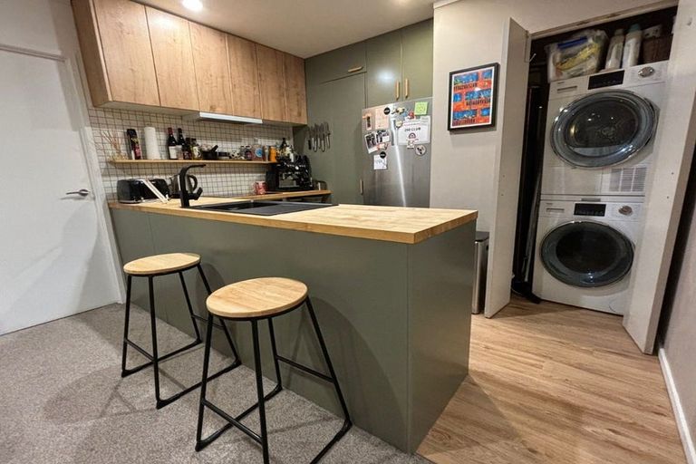 Photo of property in 325/26 Morningside Drive, Morningside, Auckland, 1025