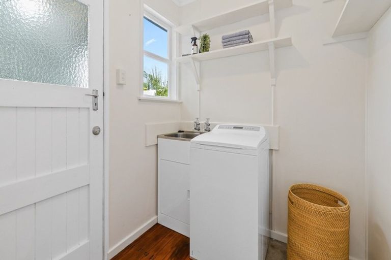 Photo of property in 4 Moule Place, Fairfield, Hamilton, 3214