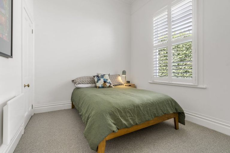 Photo of property in 40 Livingstone Street, Westmere, Auckland, 1022