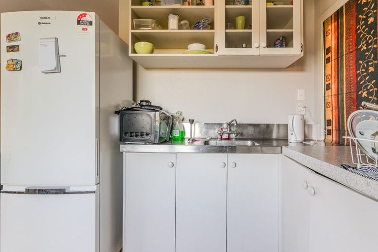 Photo of property in 70 Orbell Street, Dalmore, Dunedin, 9010