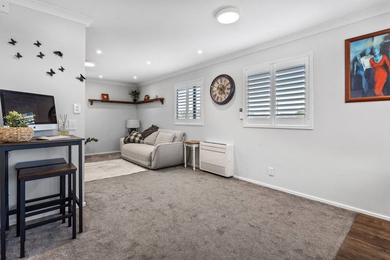 Photo of property in 14 Parade Court, Addington, Christchurch, 8024