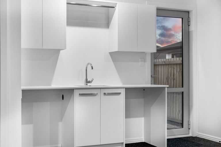 Photo of property in 7 Mackinnon Street, Marshland, 8083