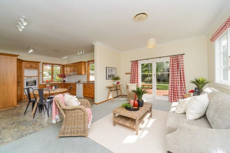 Photo of property in 100 Manawatu Street, Hokowhitu, Palmerston North, 4410