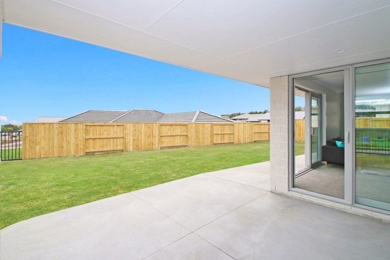 Photo of property in 70 Tynan Street, Te Puke, 3119