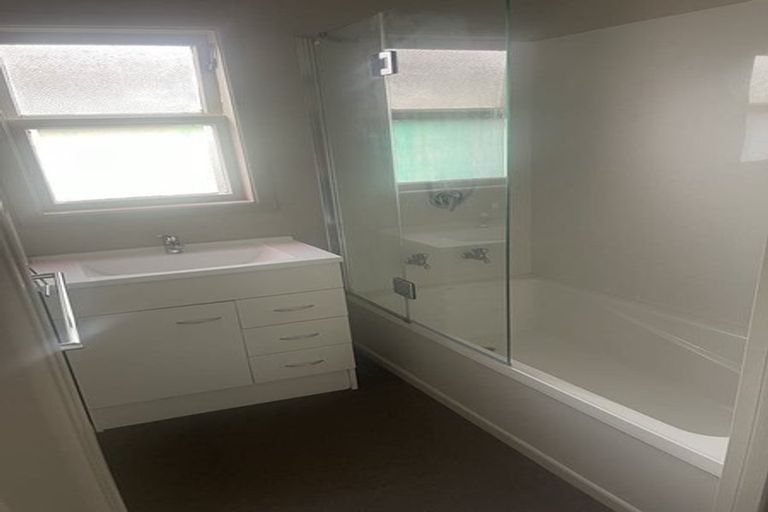 Photo of property in 136b Great South Road, Drury, 2113