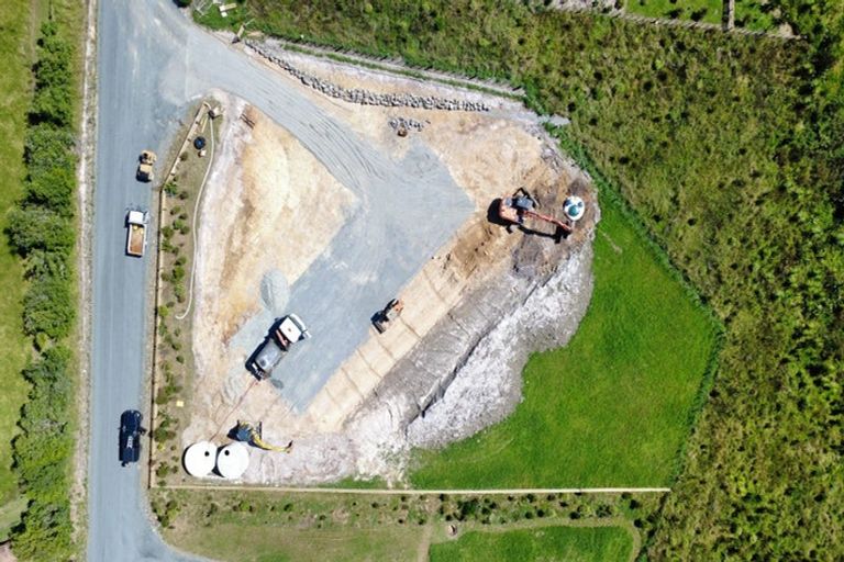 Photo of property in 582 Barrier View Road, Mangawhai, 0573