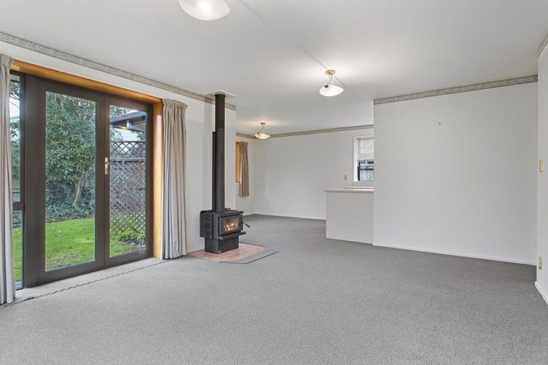 Photo of property in 23 Coronation Street, Rangiora, 7400