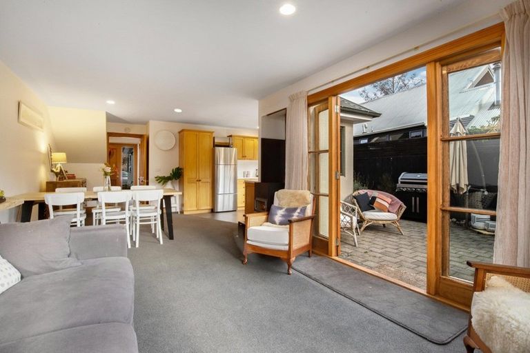 Photo of property in 9a Daveys Place, Arrowtown, 9302