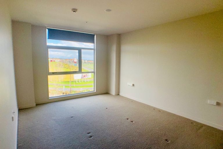 Photo of property in 604/27 Don Mckinnon Drive, Albany, Auckland, 0632