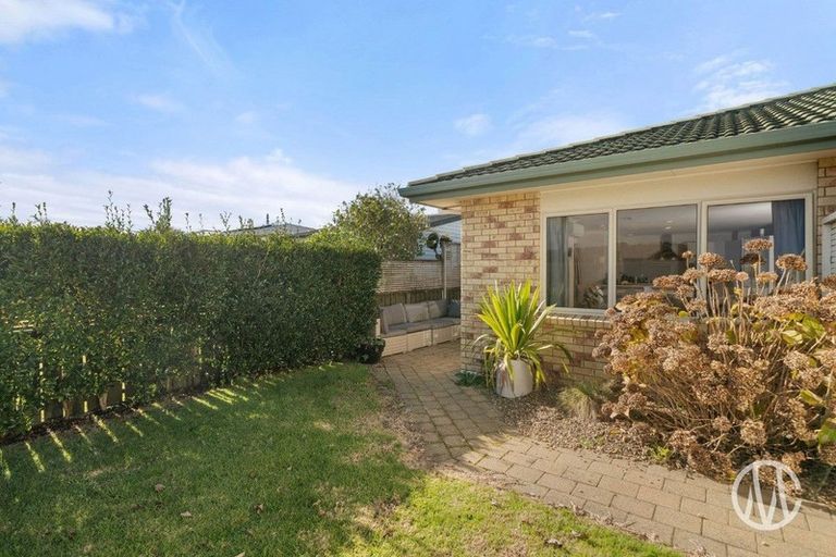 Photo of property in 16a Goods Road, Otumoetai, Tauranga, 3110