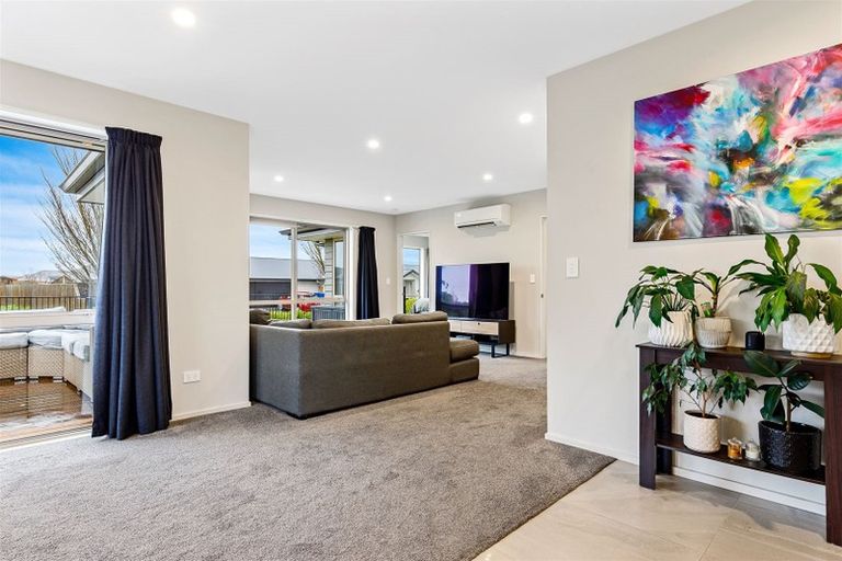 Photo of property in 5 Hikuraki Street, Pegasus, 7612