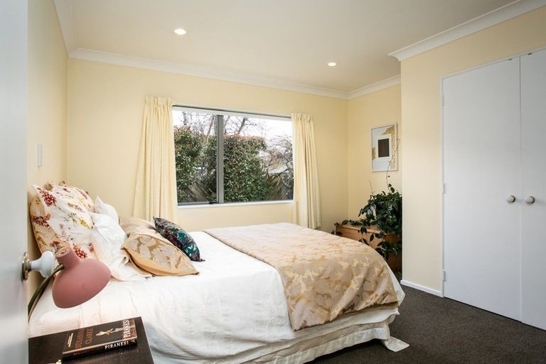 Photo of property in 69 Carlyle Street, Leamington, Cambridge, 3432