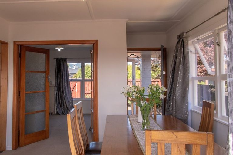 Photo of property in 76 Neale Avenue, Stoke, Nelson, 7011