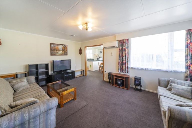 Photo of property in 25 Waihi Road, Hawera, 4610