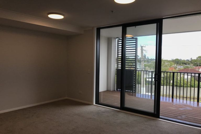 Photo of property in 101/2 Pukakaho Lane, Papatoetoe, Auckland, 2025