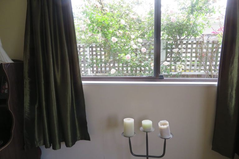 Photo of property in 16 Reeve Street, Foxton, 4814