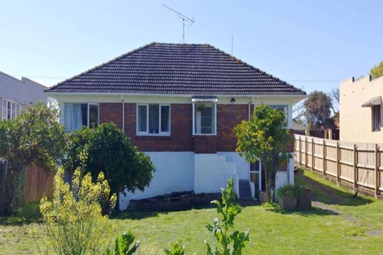 Photo of property in 5 Lancing Road, Sandringham, Auckland, 1025