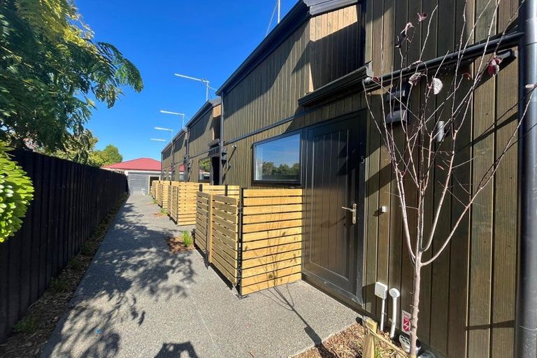 Photo of property in 4/19 Hinemoa Street, Spreydon, Christchurch, 8024