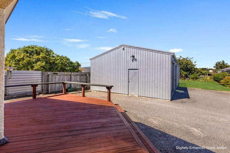 Photo of property in 75 Gonville Avenue, Gonville, Whanganui, 4501