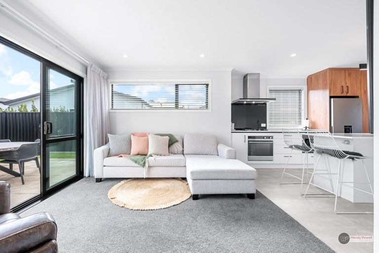 Photo of property in 4 Aston Crescent, Wallaceville, Upper Hutt, 5018