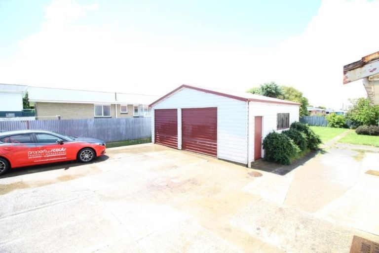 Photo of property in 16 York Street, Strathern, Invercargill, 9812