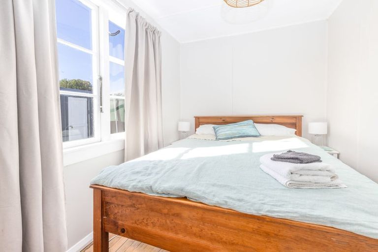 Photo of property in 345 Te Horo Beach Road, Te Horo Beach, Otaki, 5581