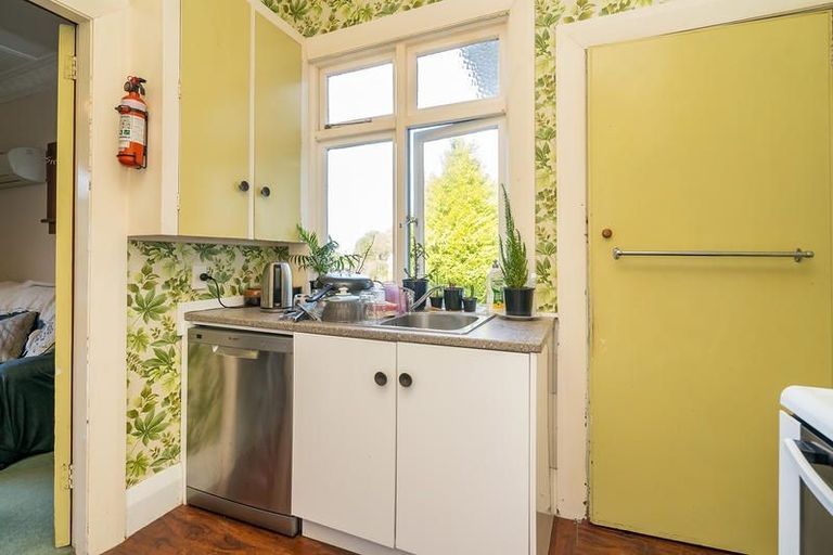 Photo of property in 65 Gladstone Road, Dalmore, Dunedin, 9010