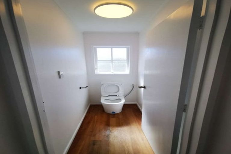 Photo of property in 33 Stockdale Street, Wainuiomata, Lower Hutt, 5014