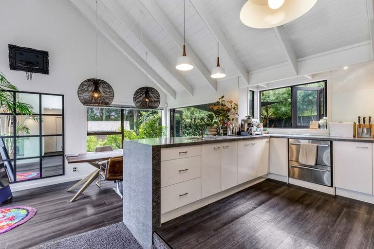 Photo of property in 59 Calluna Crescent, Totara Heights, Auckland, 2105