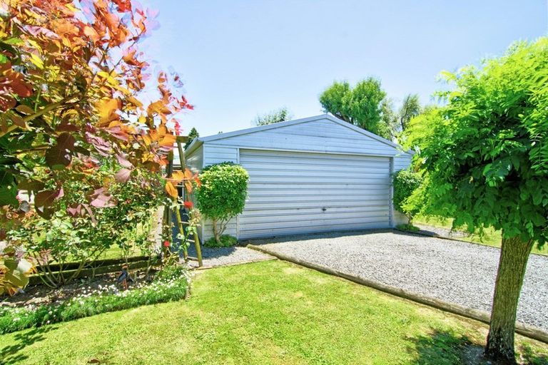 Photo of property in 4 Wyndham Street, Carterton, 5713