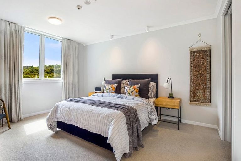 Photo of property in 166 Eaves Bush Parade, Orewa, 0931