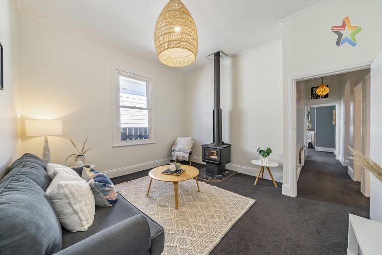 Photo of property in 6 Beach Street, Petone, Lower Hutt, 5012