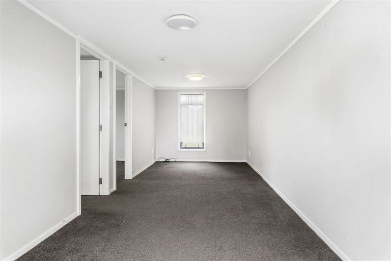 Photo of property in 132 Chichester Drive, Rosehill, Papakura, 2113