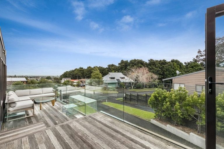 Photo of property in 59 Calluna Crescent, Totara Heights, Auckland, 2105