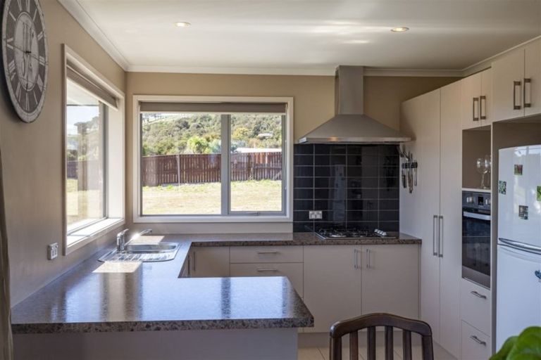 Photo of property in 5 Ruataniwha Drive, Collingwood, 7073