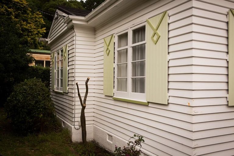 Photo of property in 16 Athens Street, Miramar, Wellington, 6022