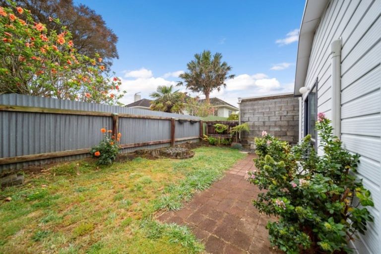 Photo of property in 275 Frankley Road, Ferndale, New Plymouth, 4310