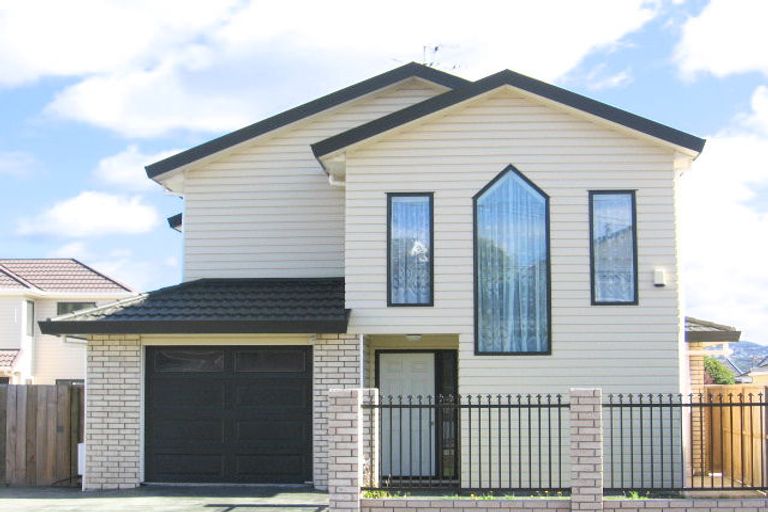 Photo of property in 7 The Quadrant, Miramar, Wellington, 6022