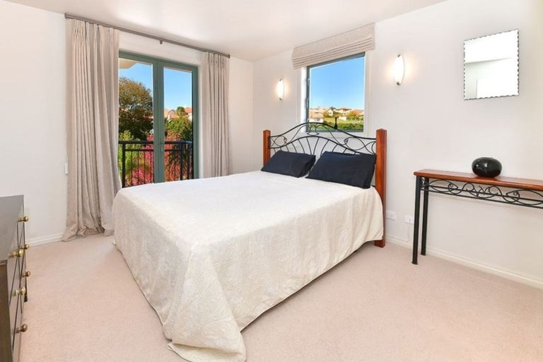 Photo of property in 56 Harbour Village Drive, Gulf Harbour, Whangaparaoa, 0930