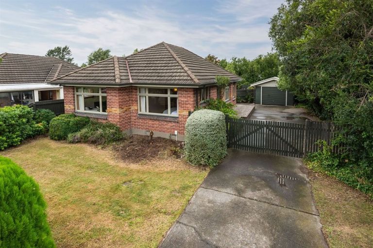 Photo of property in 139 Langdons Road, Northcote, Christchurch, 8052